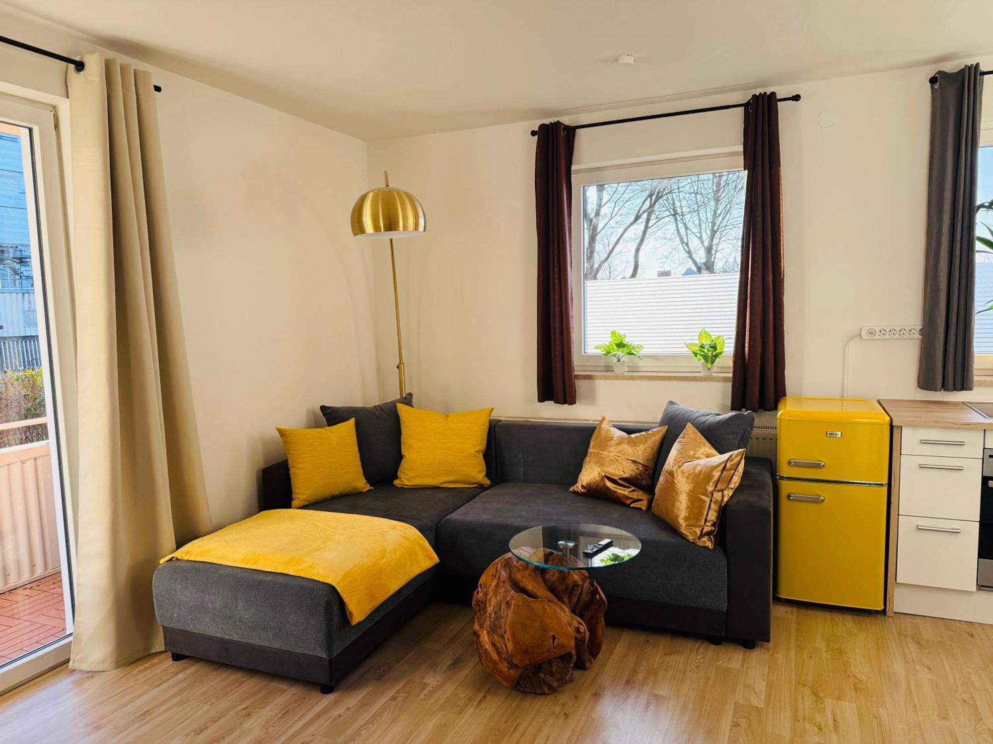 Yay - 65M2 Apartment Am Bahnhof - Smart Tv - Internet - Kaffee - Waschmaschine - Trockner Mühldorf Εξωτερικό φωτογραφία